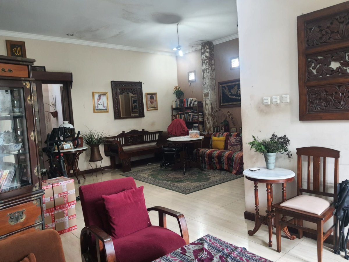 Dijual Cepat Rumah Sejuk, Nyaman, Aman, 3 Lantai di Bandung - Foto 7