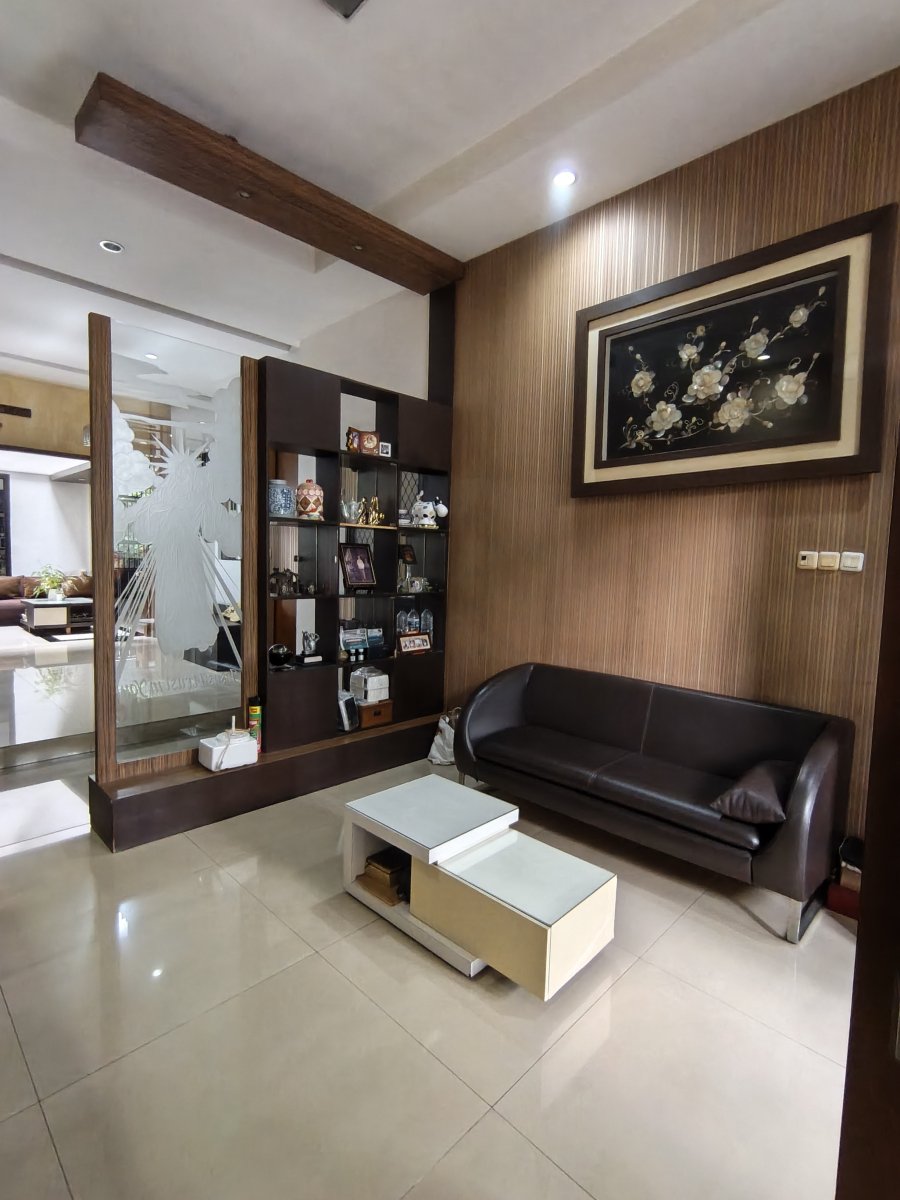 DIJUAL: Rumah Mewah 2 Lantai Cipinang Cempedak Jaktim 350m² – SHM & IMB Lengkap (NEGO) - Foto 3