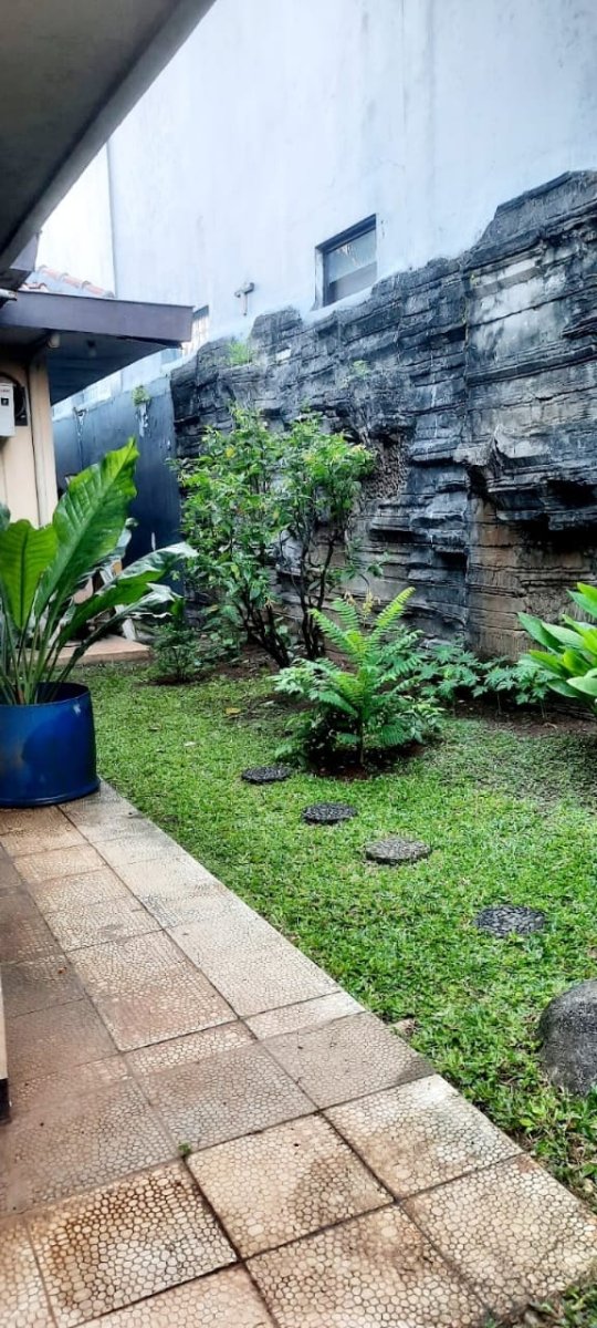 Dijual Cepat Rumah Mewah Super Luas 417m² di Cipinang Kebembem Jaktim - SHM - Foto 8