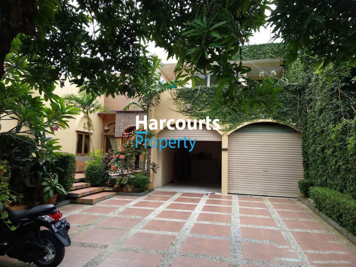 Disewakan Rumah Terawat Area Jl. Lembang Menteng - Foto 2