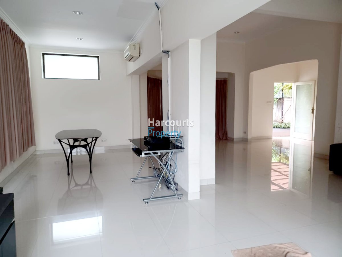 Disewakan Rumah Luas Area Jl. Kusuma Atmaja Menteng - Foto 7