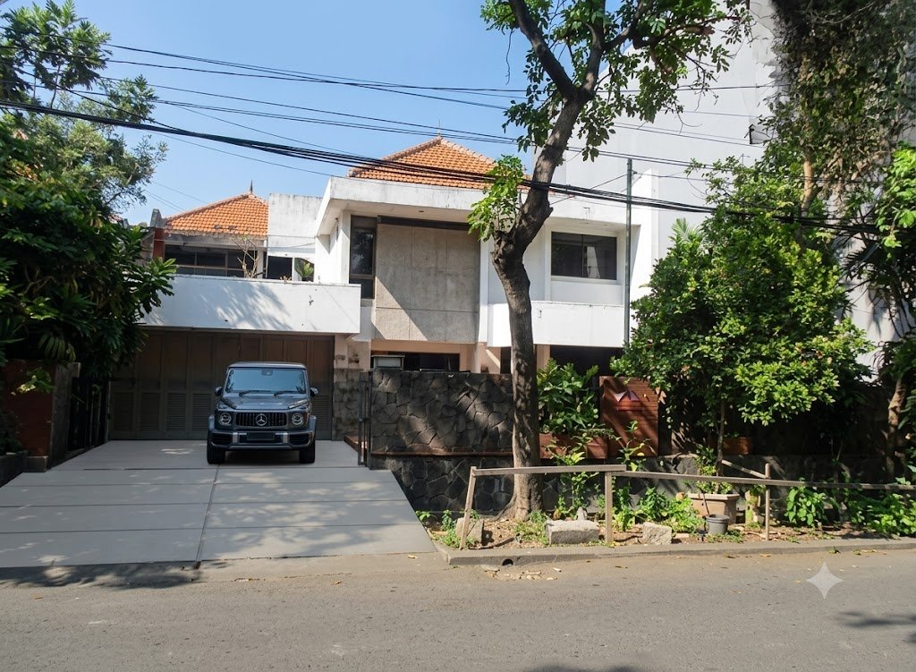 Lelang Rumah Strategis @Nol Jalan Progo, Darmo, Surabaya