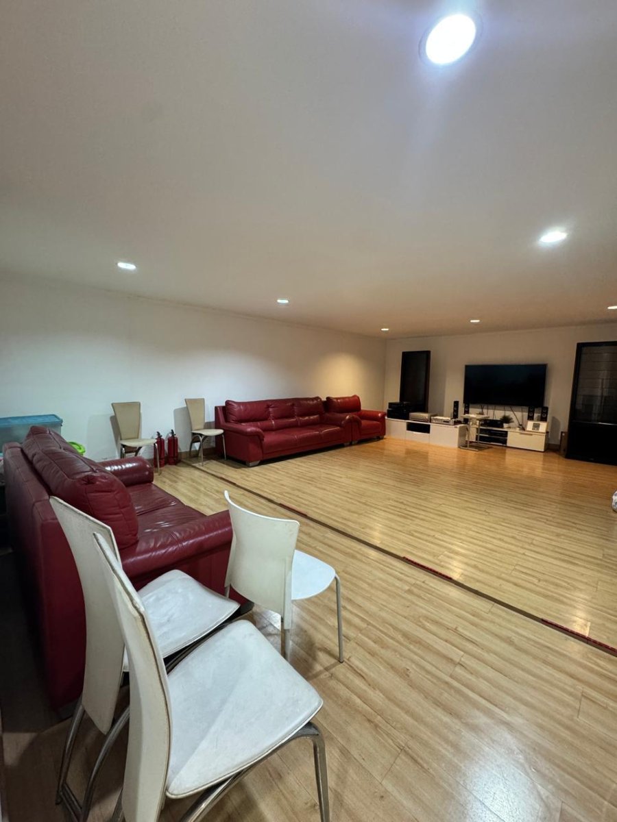 Dijual Rumah Rapih Dan Luas Di Cluster Aristoteles, Gading Serpong - Tanggerang - Foto 2