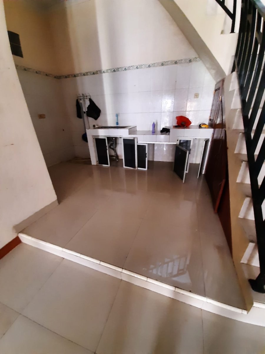 Dijual Rumah 2lantai daerah sepatan, Tangerang - Foto 2