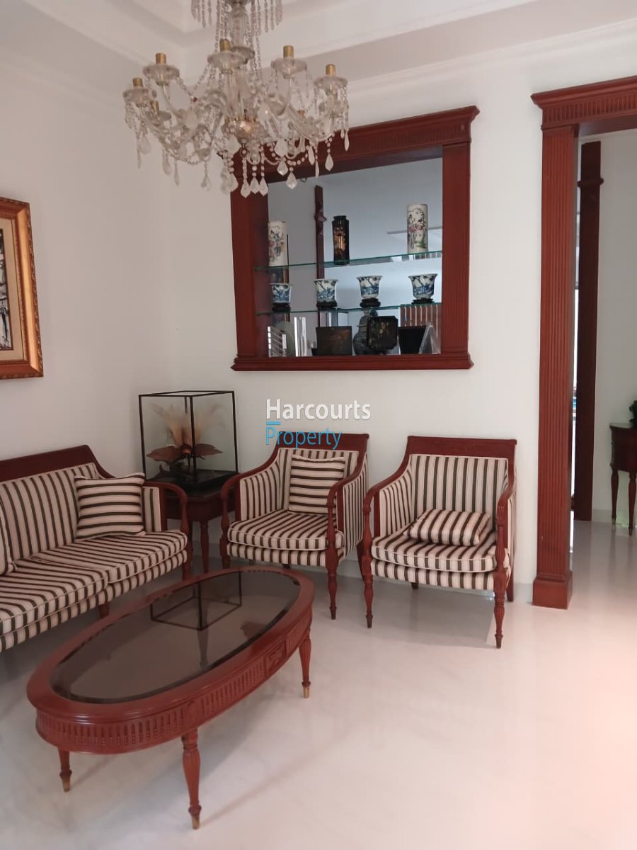 Disewakan Rumah Klasik Terawat Area Jl. Alam Asri Pondok Indah - Foto 2