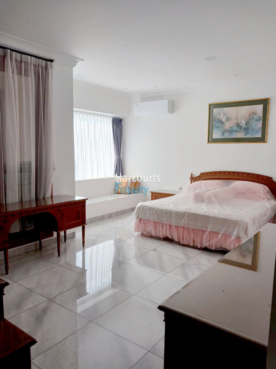 Disewakan Rumah Klasik Terawat Area Jl. Alam Asri Pondok Indah - Foto 10