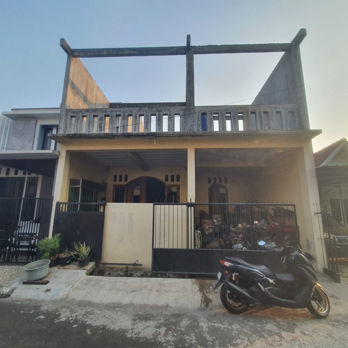 Dijual rumah Tumbuh siap Naik 2 lantai Di duta Bintaro - Foto 2