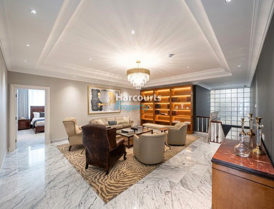 Dijual Rumah Recently Renovated & Furnished di Jl. Situbondo, Menteng