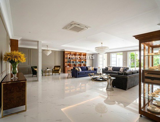Dijual Rumah Recently Renovated & Furnished di Jl. Situbondo, Menteng - Foto 5