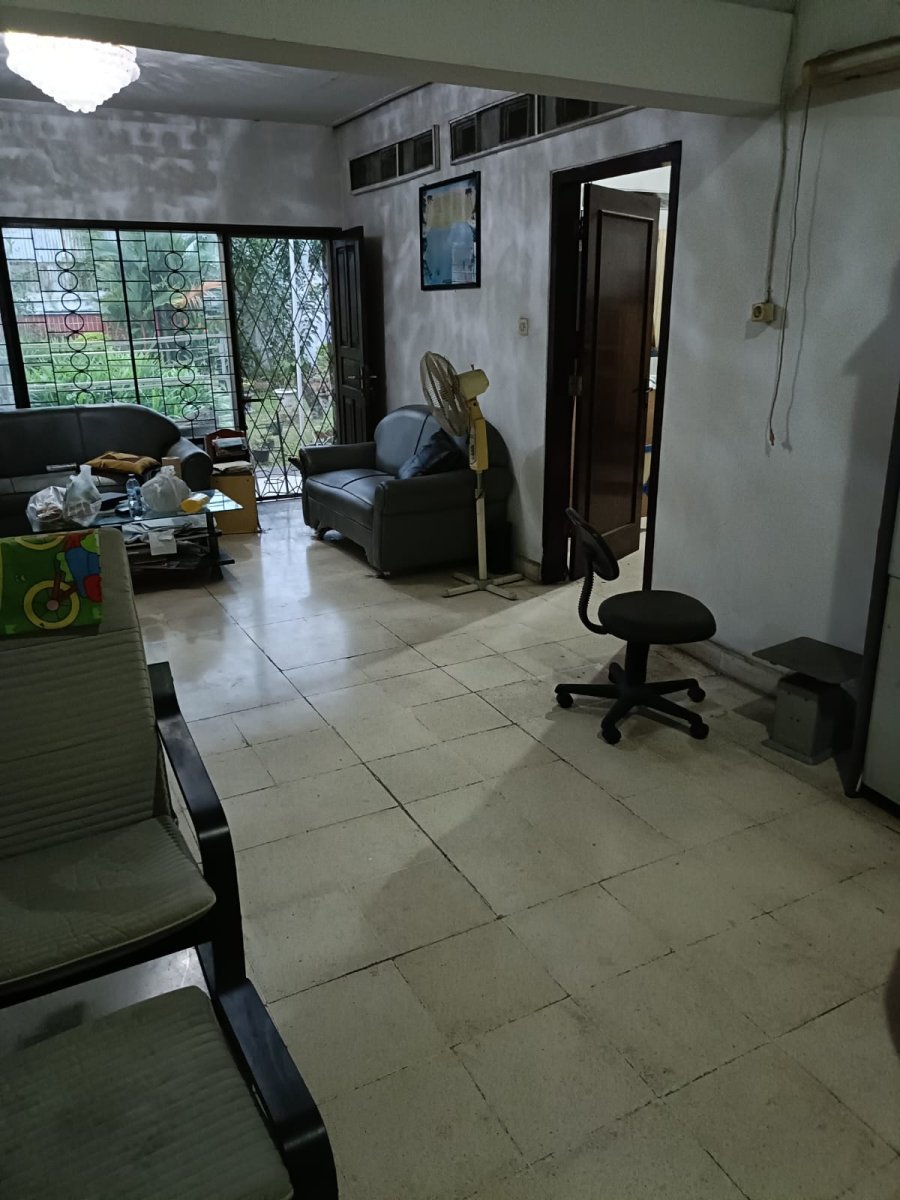 Dijual Cepat. Rumah besar di Jl Raya Tajur, Bogor - Foto 2