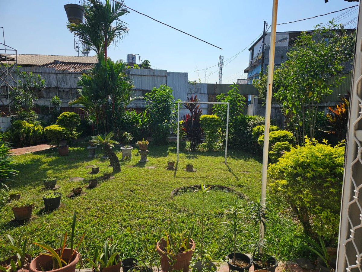Dijual Cepat. Rumah besar di Jl Raya Tajur, Bogor - Foto 8