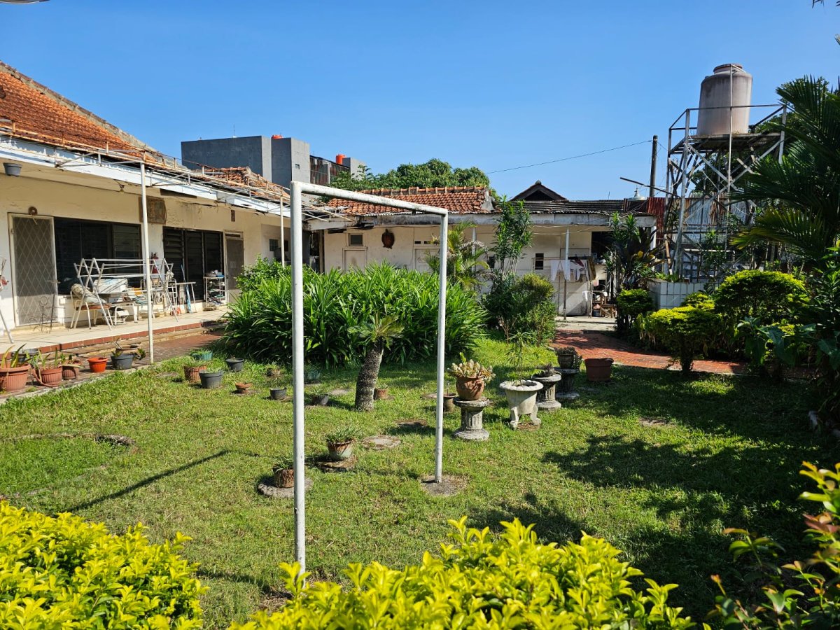 Dijual Cepat. Rumah besar di Jl Raya Tajur, Bogor - Foto 10