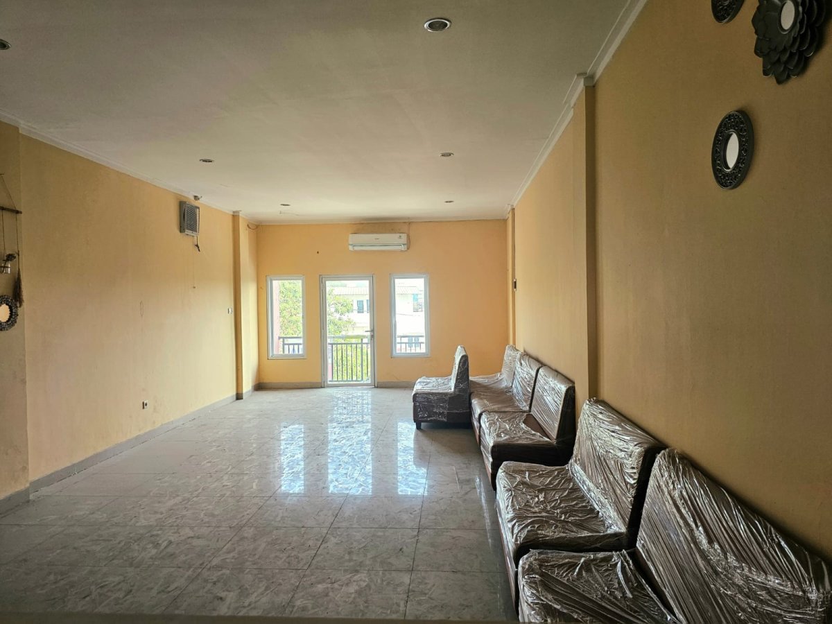 Ruko 3 lantai di Jl Kolonel Ahmad Syam, Bogor - Foto 2