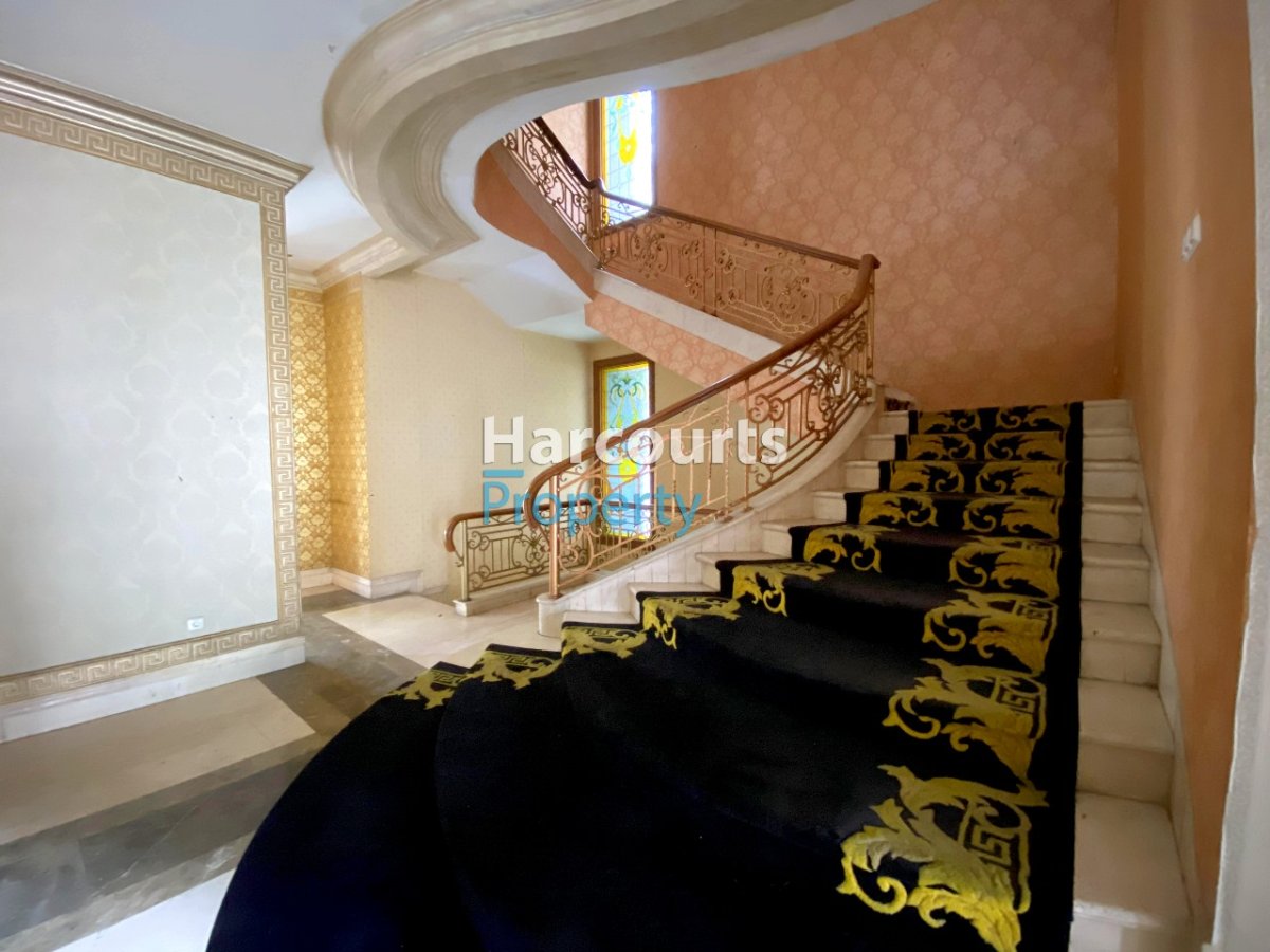Dijual Rumah Mewah European Klasik Lokasi Strategis Area Pondok Indah - Foto 2