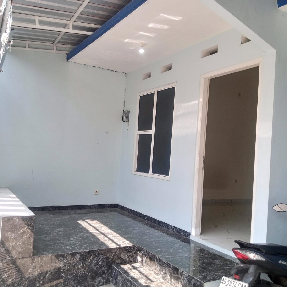 Rumah Cantik Estetik Siap Huni di Cluster Mojosongo, Solo - Foto 13