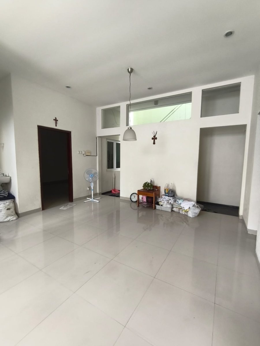Rumah Strategis di Kedung Lumbu, Pasar Kliwon, Solo - Foto 4