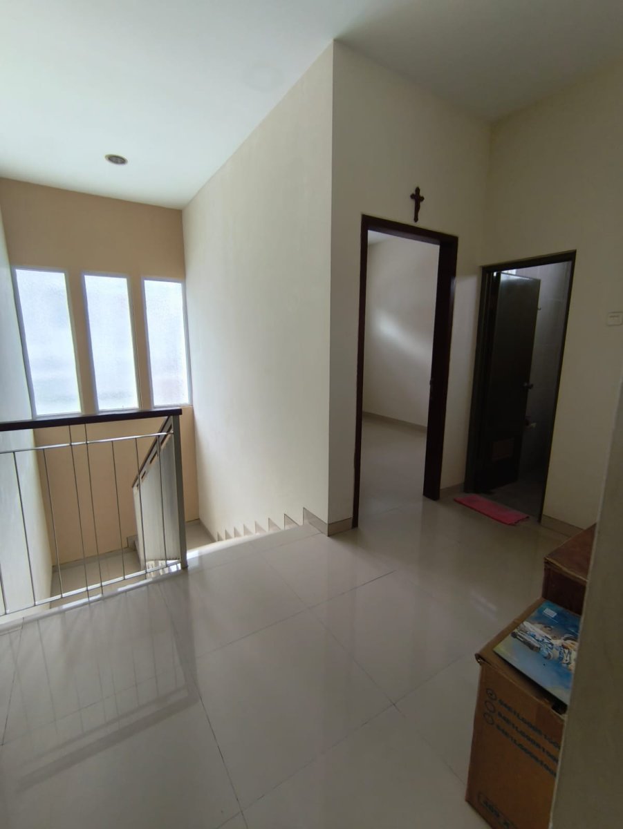 Rumah Strategis di Kedung Lumbu, Pasar Kliwon, Solo - Foto 9