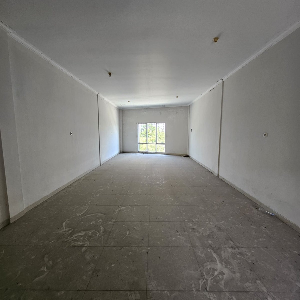 Disewakan Ruko 3 Lantai Lokasi Premium di Solo Baru, Cocok untuk Usaha - Foto 9