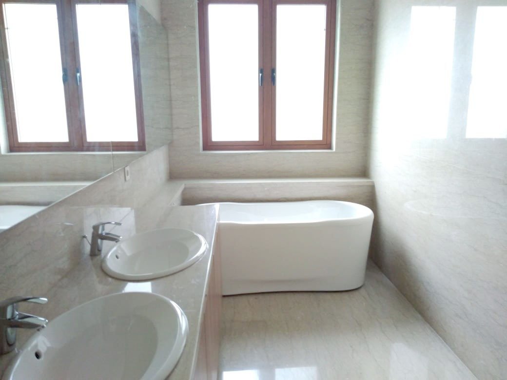 Dijual Rumah Bagus Area Jaya Mandala, Kuningan - Foto 8