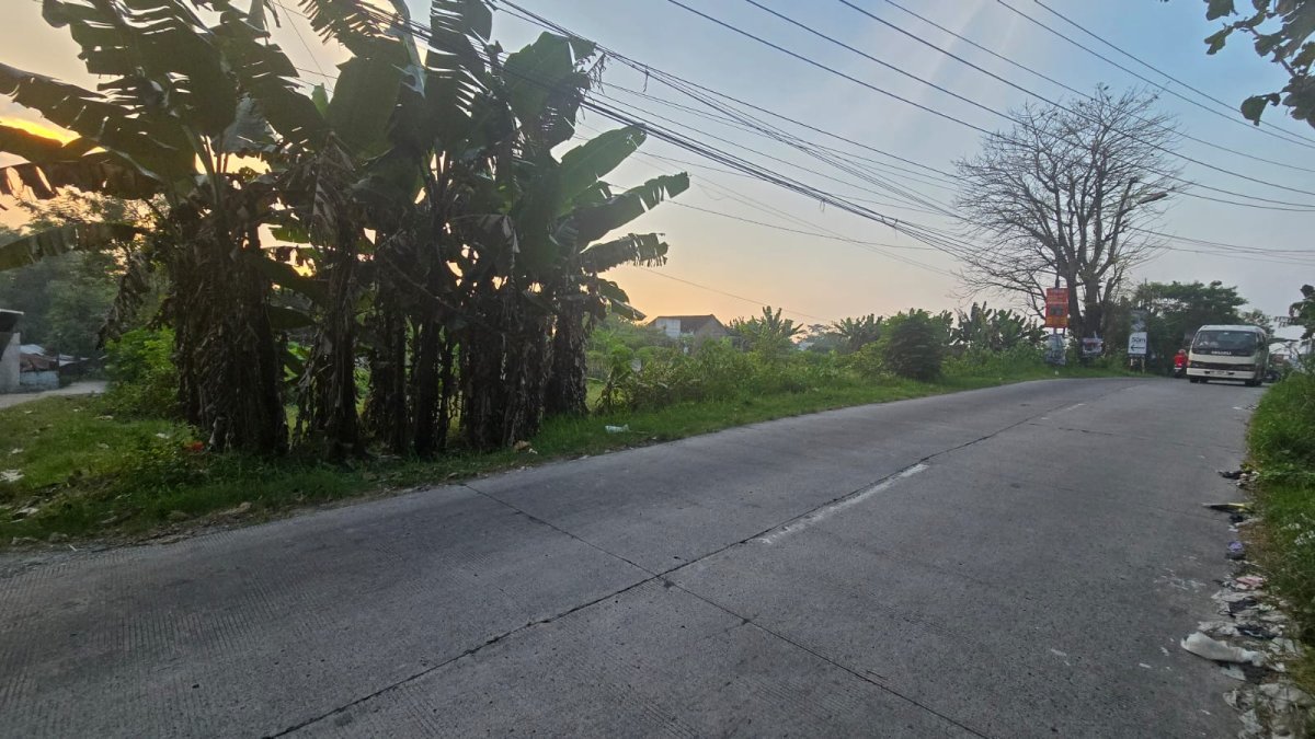 Tanah Hook Istimewa Pinggir Jalan Jeruksawit Gondangrejo Solo – Cocok untuk Perumahan & Komersial - Foto 2