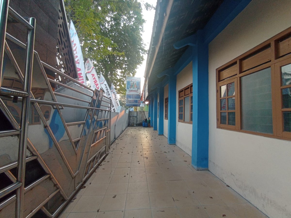 Gedung Sekolah Strategis di Cangakan Karanganyar – Dekat Alun-Alun | Cocok untuk Berbagai Usaha - Foto 4