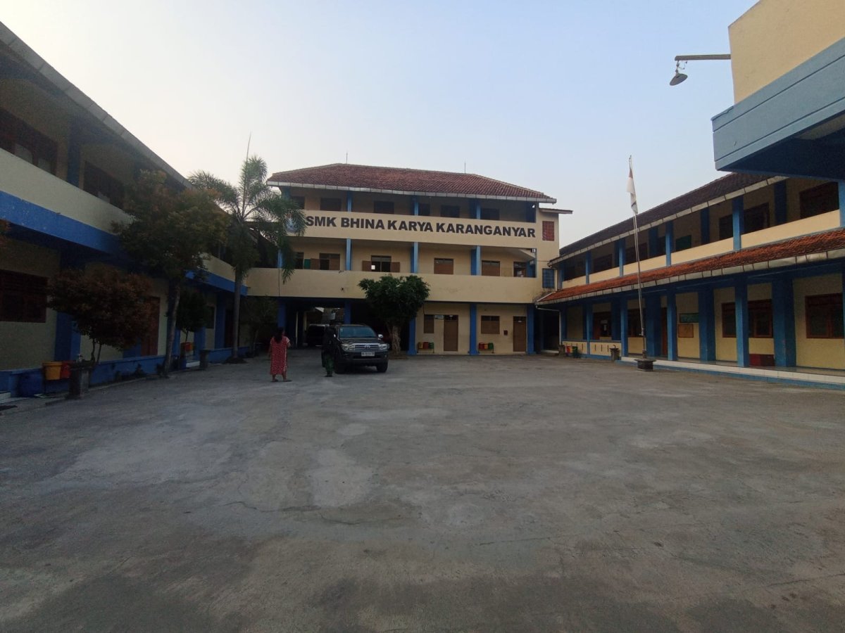 Gedung Sekolah Strategis di Cangakan Karanganyar – Dekat Alun-Alun | Cocok untuk Berbagai Usaha - Foto 5