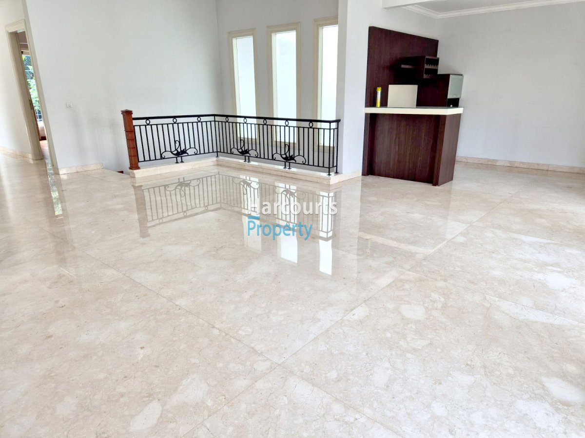 Disewakan Rumah Modern Klasik Area Jl. Alam Asri I Pondok Indah - Foto 3