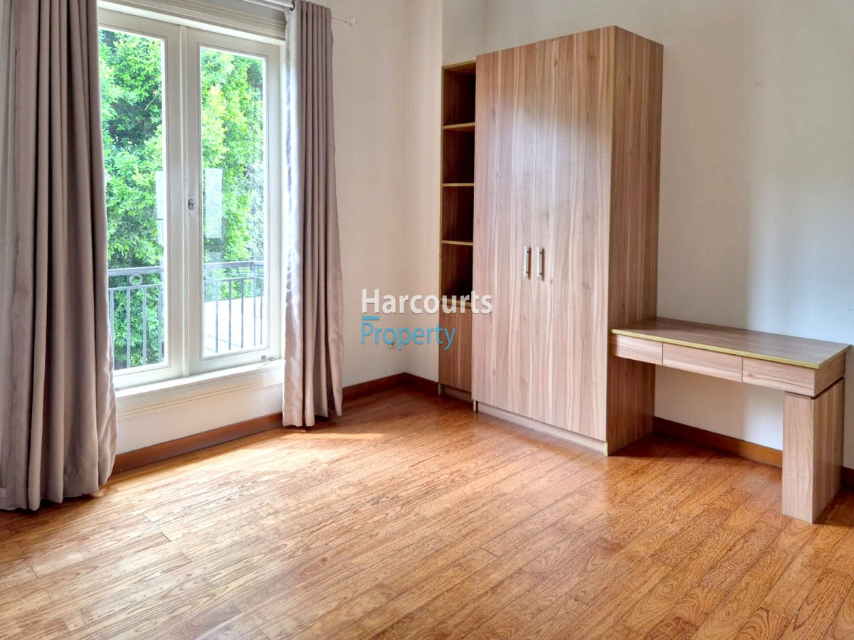Disewakan Rumah Modern Klasik Area Jl. Alam Asri I Pondok Indah - Foto 7
