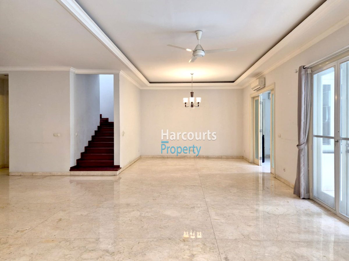 Disewakan Rumah Modern Klasik Area Jl. Alam Asri I Pondok Indah - Foto 11