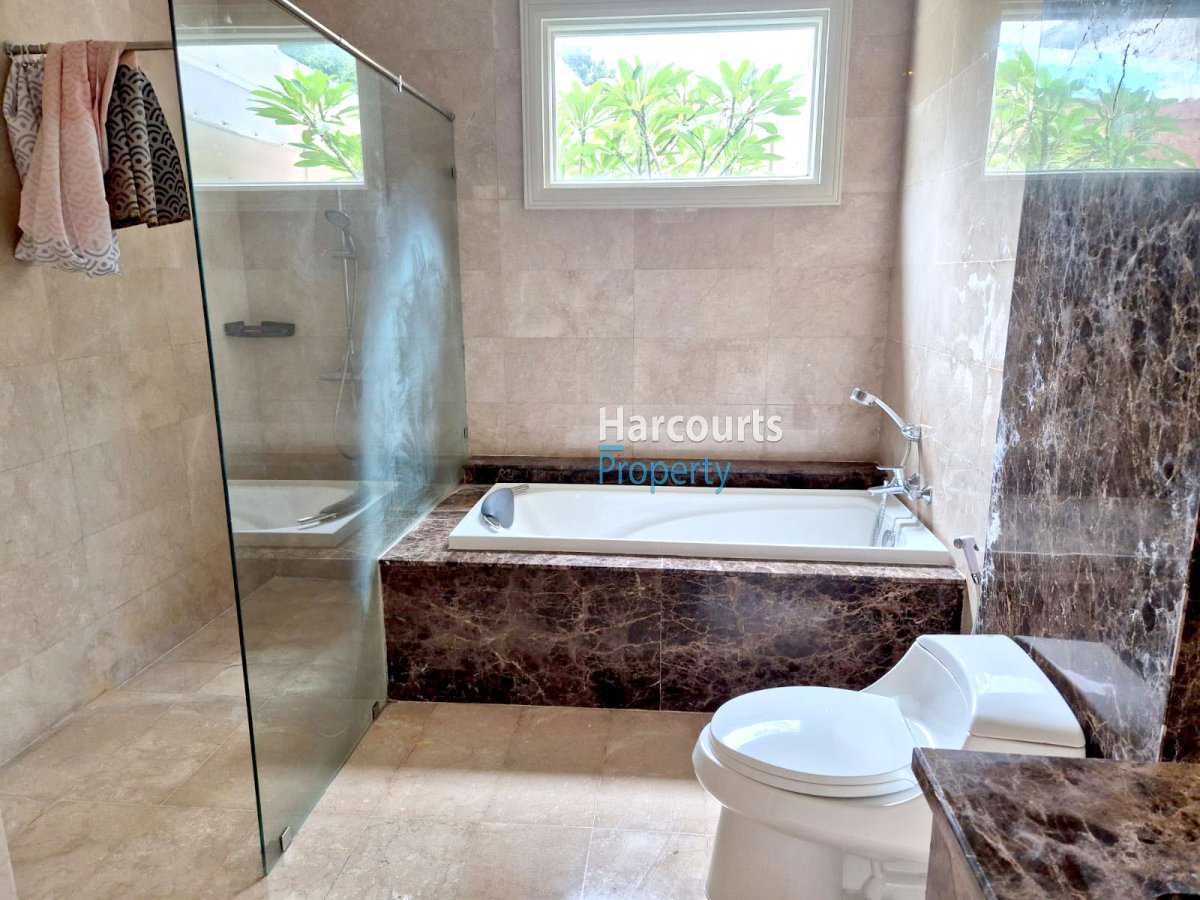 Disewakan Rumah Modern Klasik Area Jl. Alam Asri I Pondok Indah - Foto 12