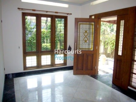 Disewakan Rumah Hunian Terawat Area Senopati Kebayoran Baru - Foto 3