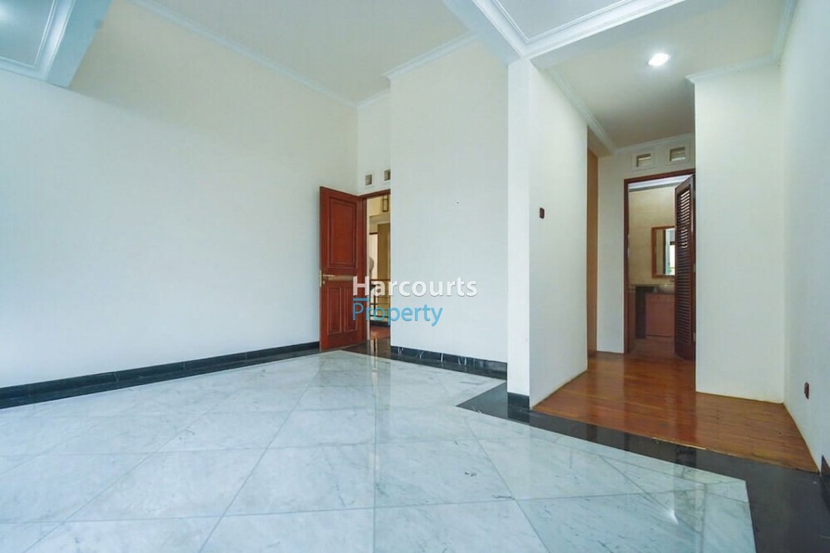 Disewakan Rumah Hunian Terawat Area Senopati Kebayoran Baru - Foto 5