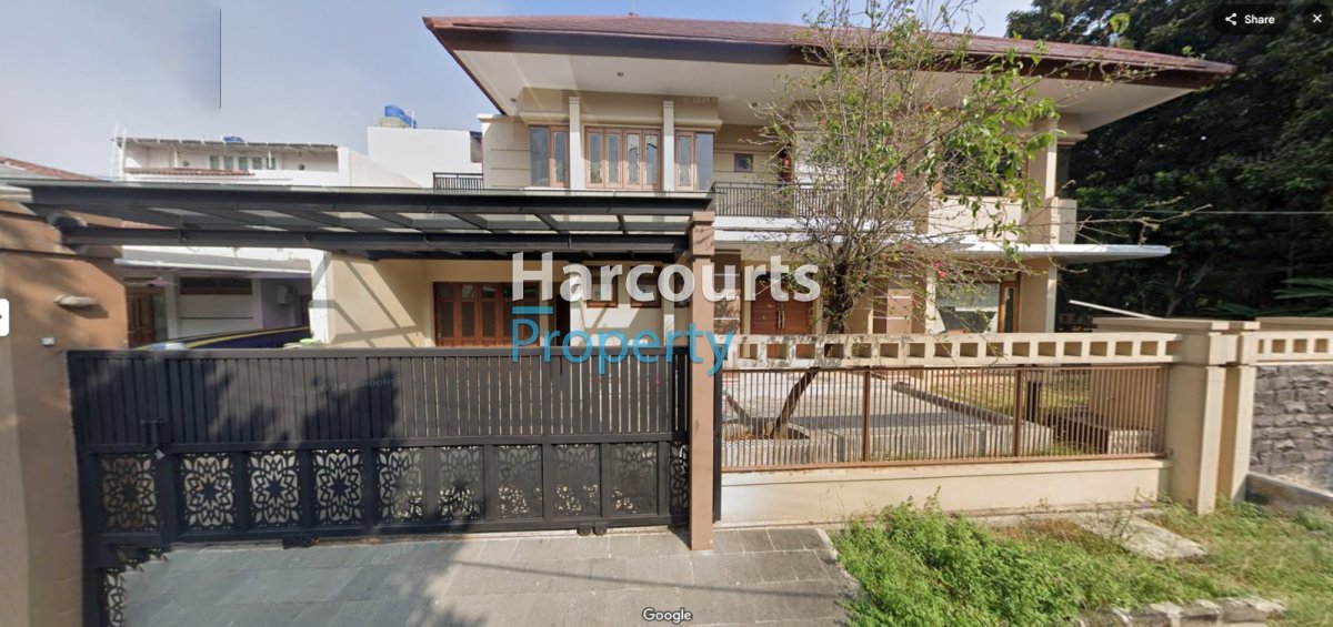 Dijual Rumah Modern 2 lantai Kawasan Lingkungan Asri dan Nyaman di Pondok Indah Area