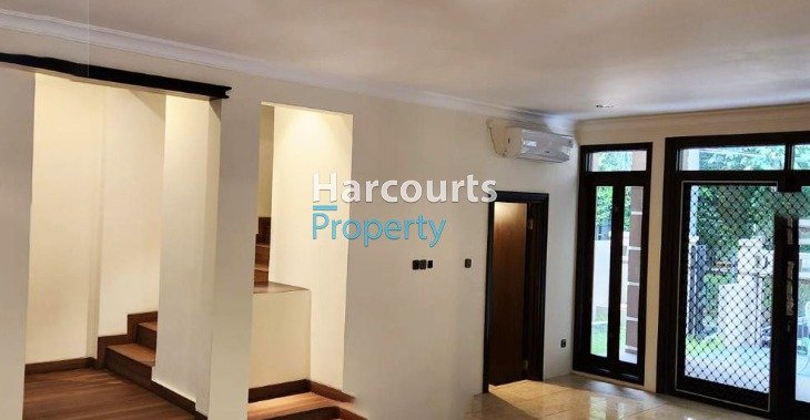 Dijual Rumah Modern 2 lantai Kawasan Lingkungan Asri dan Nyaman di Pondok Indah Area - Foto 4