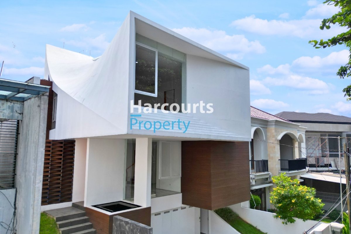 Dijual Rumah Tropical Modern Design By Ateiler Riri, Area Pondok Indah