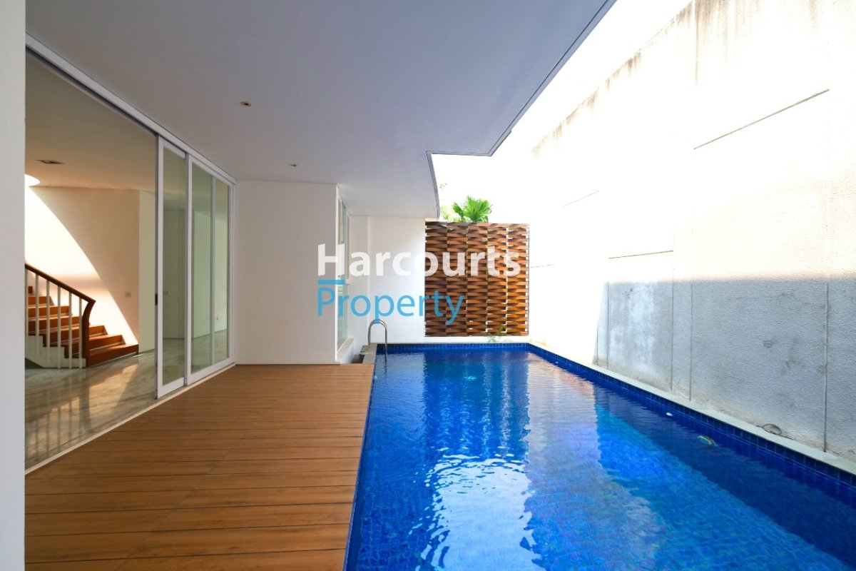 Dijual Rumah Tropical Modern Design By Ateiler Riri, Area Pondok Indah - Foto 3