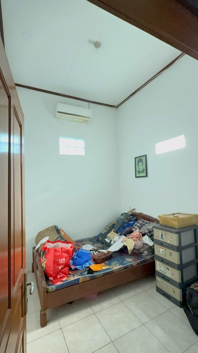 Rumah 2 Lantai Siap Pakai Dekat Pabrik Gula Tasikmadu Karanganyar - Foto 4