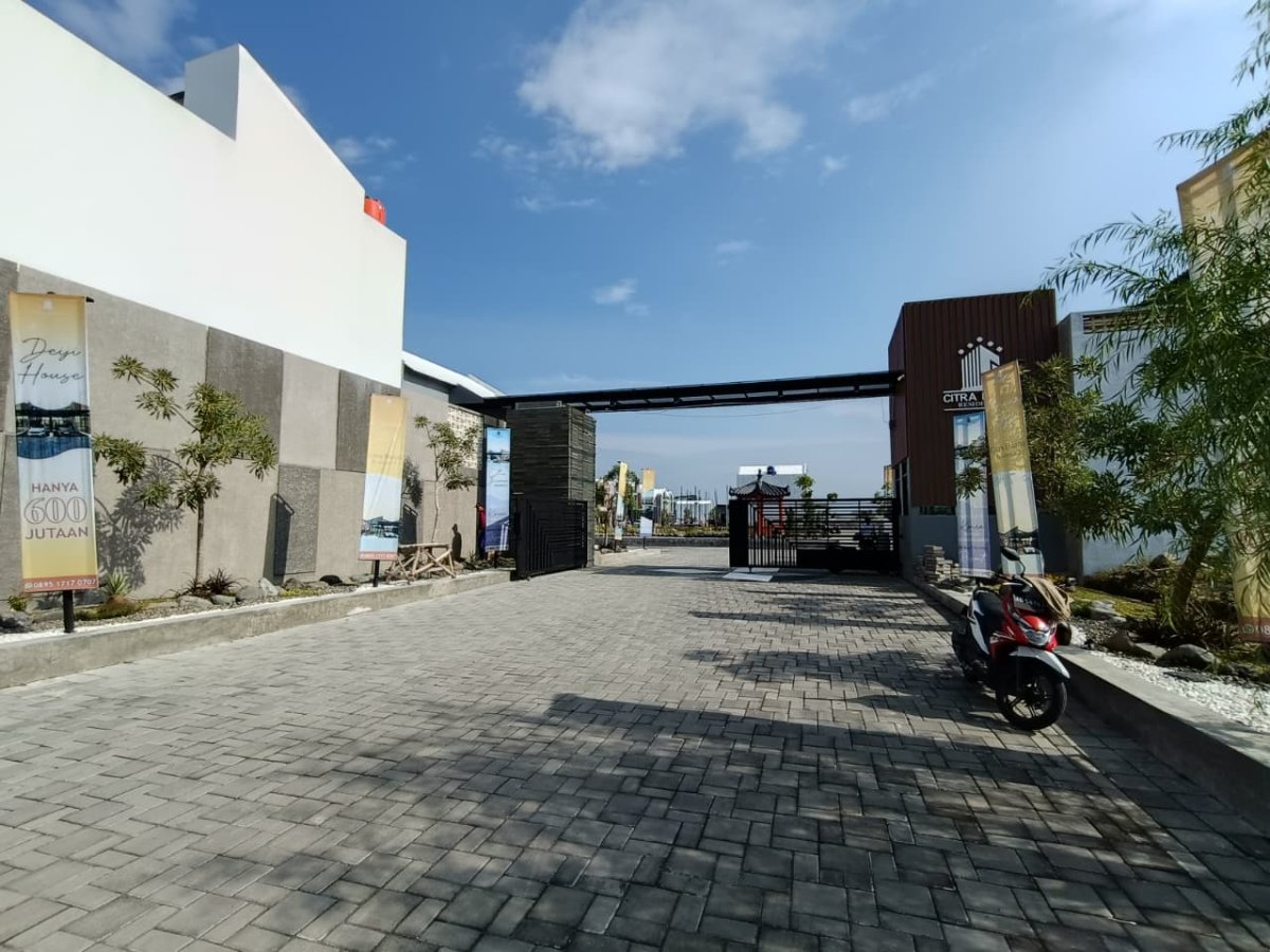 Rumah Baru Gress Cluster Korea Colomadu Solo - Foto 2