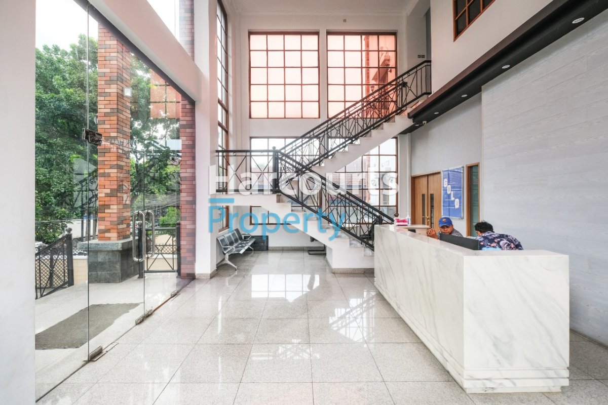 Dijual Mini Building Strategis Area Jl. Kramat Pela Kebayoran Baru - Foto 2