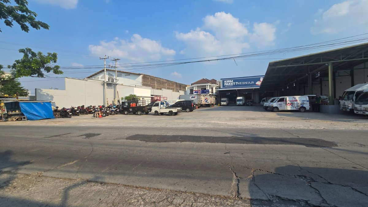 Tanah Strategis Jalan Adi Sumarmo Dekat Tol Klodran Solo Cocok Komersial & Investasi - Foto 5