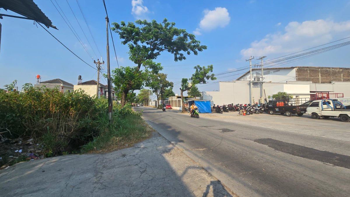 Tanah Strategis Jalan Adi Sumarmo Dekat Tol Klodran Solo Cocok Komersial & Investasi - Foto 7