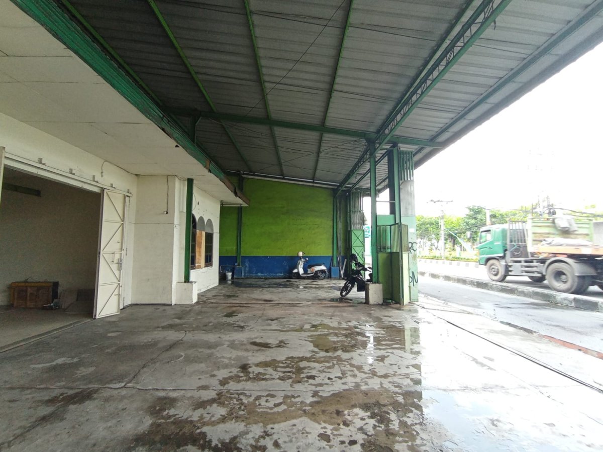 Gudang mini strategis 1,5 lantai siap pakai dkt hotel Alila di jajar solo. - Foto 6