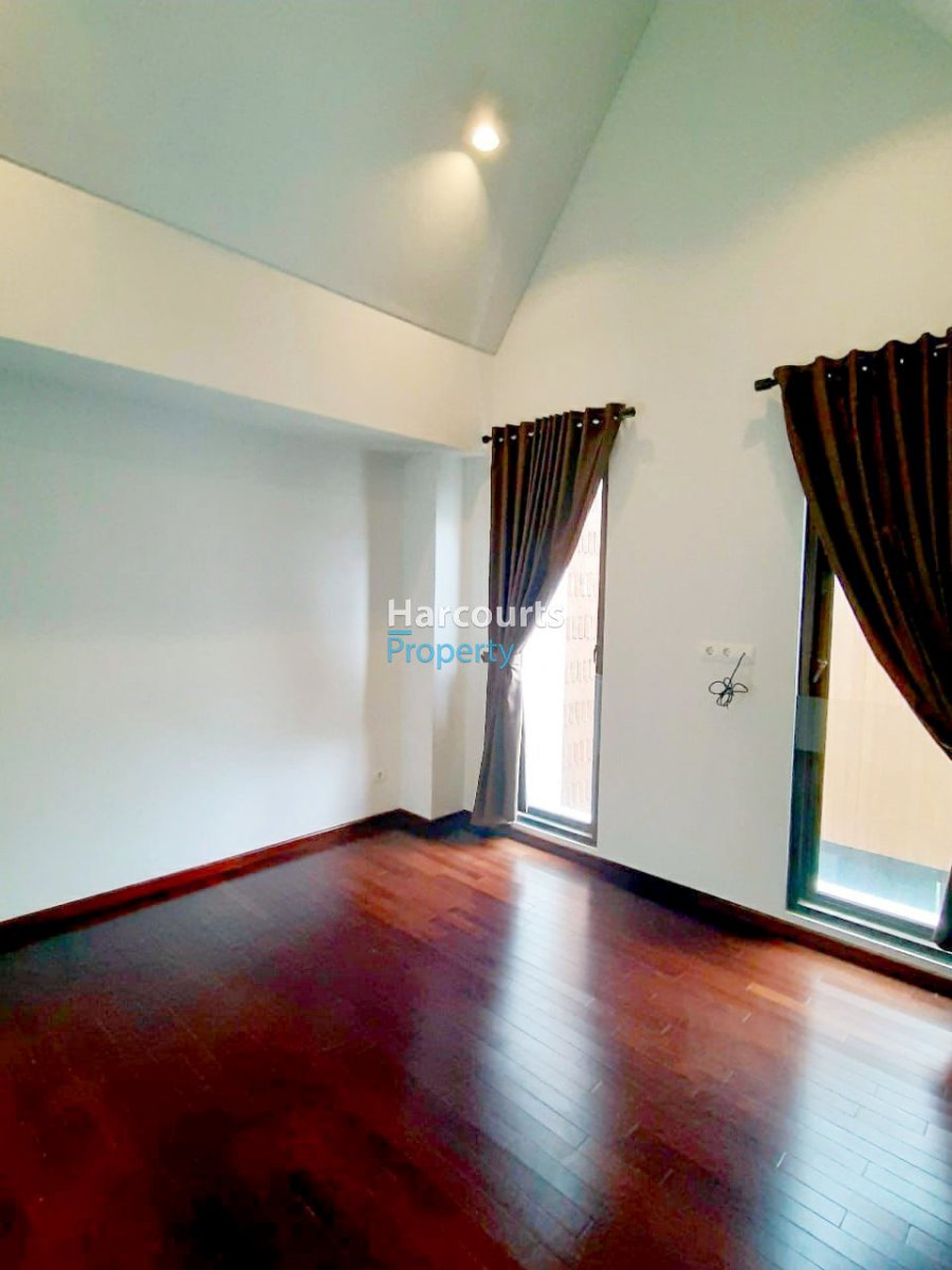 Disewakan Rumah Modern Minimalis Scandinavian Area Jl. Ciawi Kebayoran Baru - Foto 2