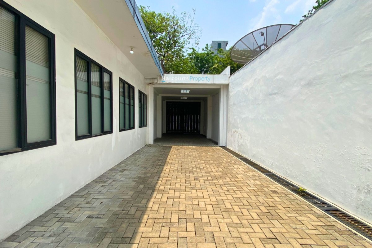 Dijual Rumah Cocok Untuk Kantor, Lokasi Strategis di Jakarta Pusat - Foto 9