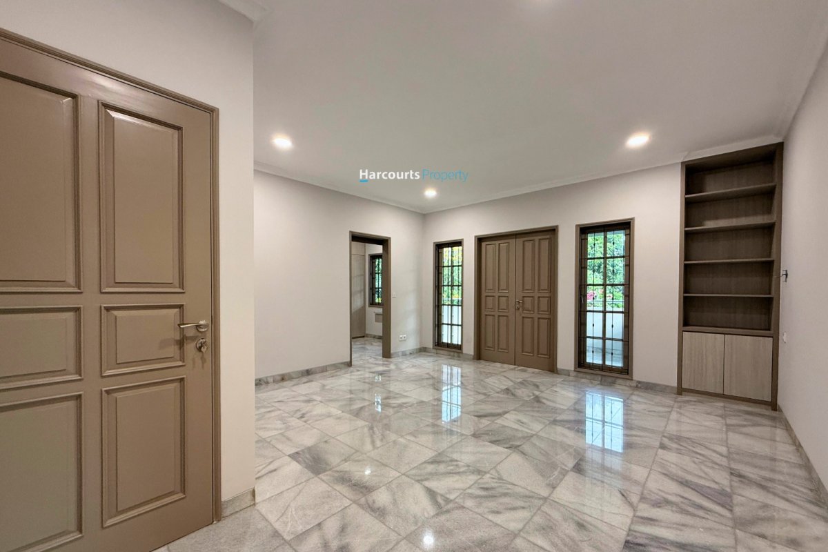 Disewakan Rumah Klasik Siap Huni Area Jl. Taman Duta Pondok Indah - Foto 8