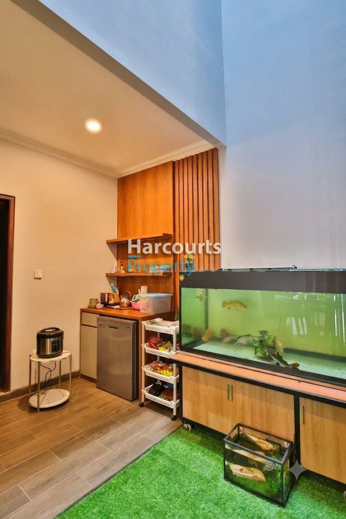 Dijual Rumah Baru 3 lantai Lokasi Strategis 2 menit dari PIM pondok Indah - Foto 2