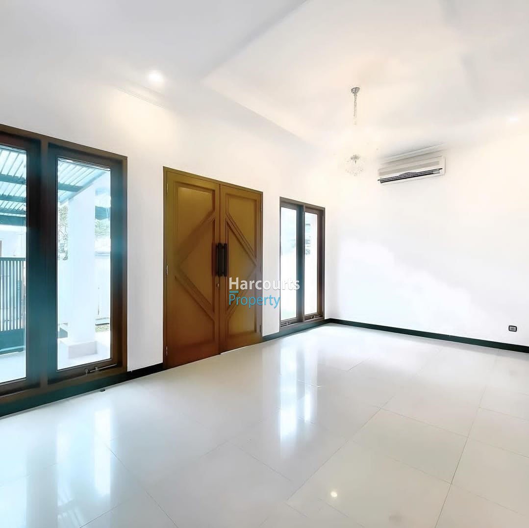 Dijual Rumah Modern Just Renovated Area Jl. Pondok Hijau Pondok Indah