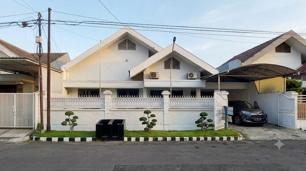 Lelang Include Pengosongan Rumah @Dharmahusada Indah Utara Surabaya