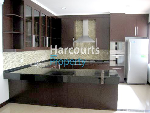 Disewakan Rumah Compound Area Kemang - Foto 3