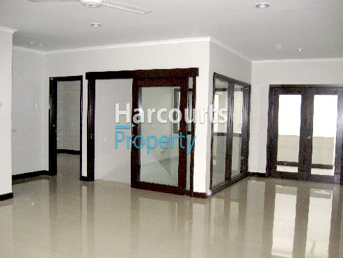 Disewakan Rumah Compound Area Kemang - Foto 4